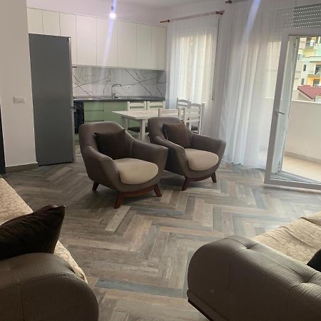 Daily Apartment Τίρανα Εξωτερικό φωτογραφία